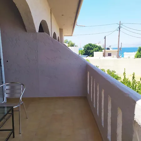Xenios Dias Apartment